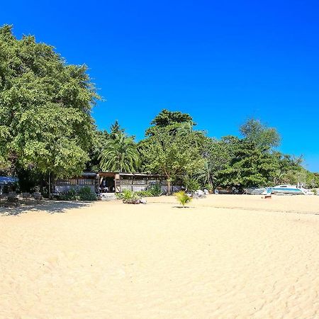 Norman Carr Cottage Monkey Bay Экстерьер фото