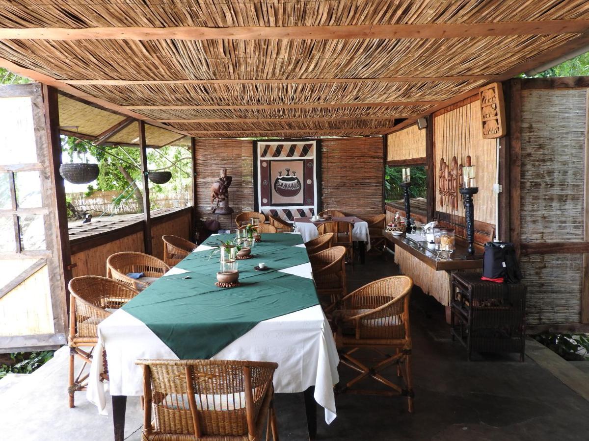 Norman Carr Cottage Monkey Bay Экстерьер фото